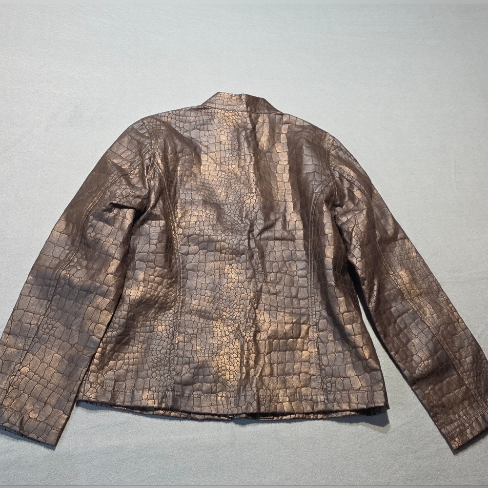 Chico's Size 0 EUC Women's Brown Crocodile-Embossed Jacket PTP 20 - Picture 3 of 5